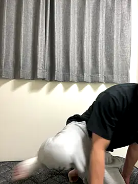 onimakura online show from 12.18.25