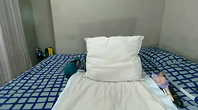 WetwetPussy31 online show from 01.17.25