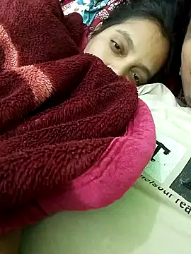 Taniya07 online show from 01.26.25