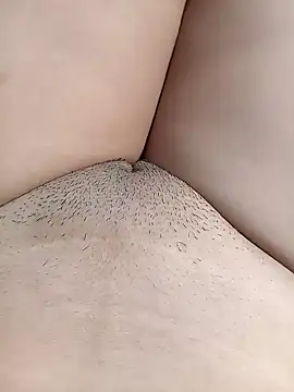 Khaleyssi online show from 12.22.24