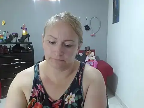 emperabigbootybigass online show from 02.12.25