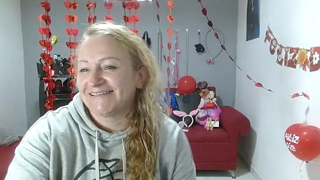 emperabigbootybigass online show from 02.17.25