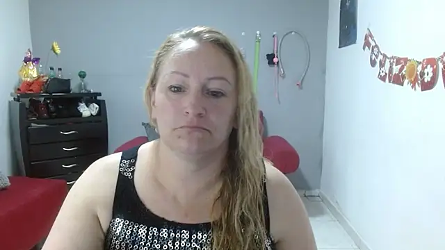 emperabigbootybigass online show from 03.03.25