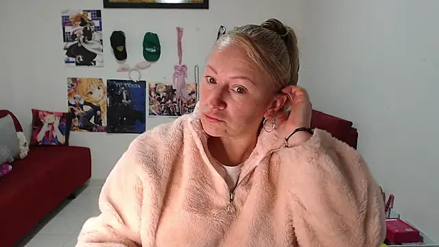 emperabigbootybigass online show from 09.19.25