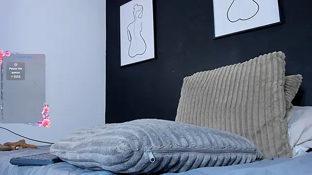 Lilith dh online show from 03.20.25