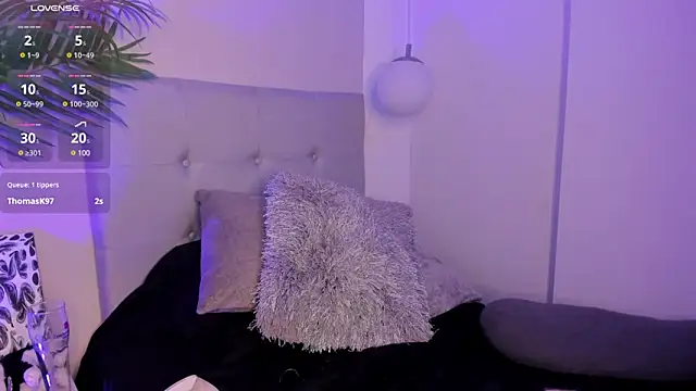 Snapshot of Manu_Velez chatting on 01.05.25 Manu Velez online show from 01.05.25