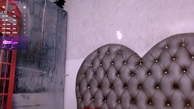 Snapshot of samy__milf chatting on 12.08.24 samy milf online show from 12.08.24