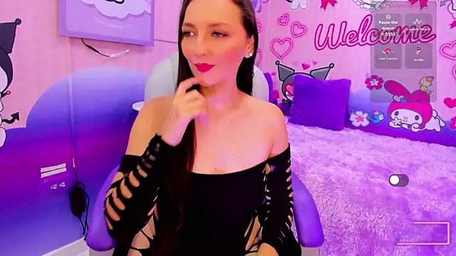 Snapshot of samy__milf chatting on 09.30.25 samy milf online show from 09.30.25