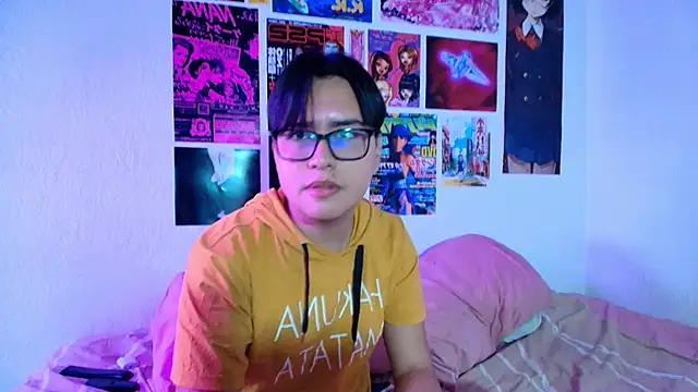 Snapshot of shinji-18 chatting on 02.27.25 shinji-18 online show from 02.27.25