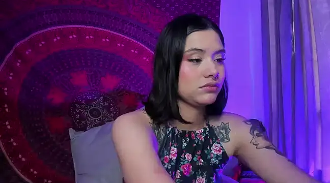 Snapshot of _Valkyrie chatting on 03.03.25 Valkyrie online show from 03.03.25