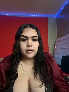 Snapshot of iTrapXXXBACKUP chatting on 01.11.25 iTrapXXXBACKUP online show from 01.11.25