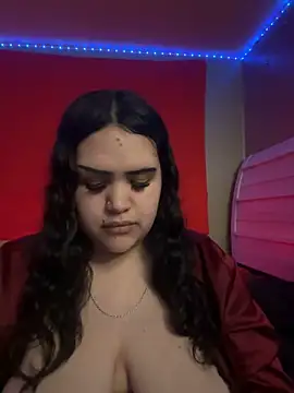 Snapshot of iTrapXXXBACKUP chatting on 01.26.25 iTrapXXXBACKUP online show from 01.26.25