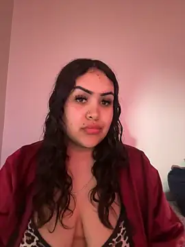 Snapshot of iTrapXXXBACKUP chatting on 02.19.25 iTrapXXXBACKUP online show from 02.19.25