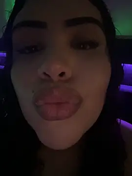 Snapshot of iTrapXXXBACKUP chatting on 03.12.26 iTrapXXXBACKUP online show from 03.12.26