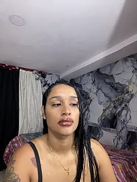 Snapshot of KatalinnaBrown chatting on 06.25.26 KatalinnaBrown online show from 06.25.26