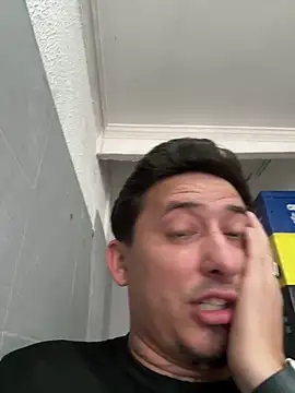 Farias8837 online show from 10.29.25