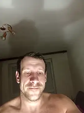 Snapshot of DonCristian chatting on 02.07.26 DonCristian online show from 02.07.26