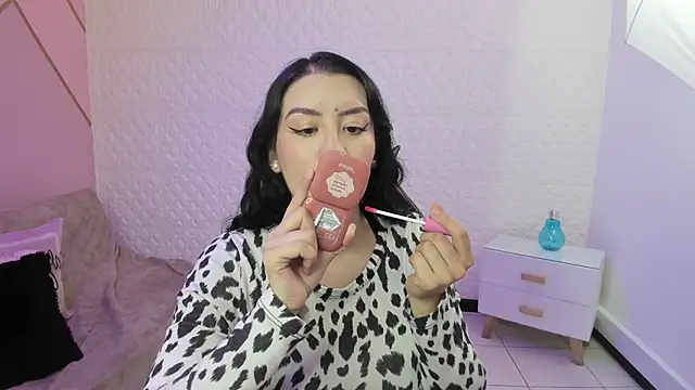 Violetaa diazz online show from 10.03.25