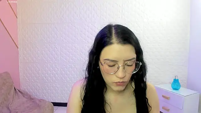 Violetaa diazz online show from 10.15.25