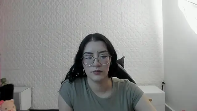 Violetaa diazz online show from 06.26.26