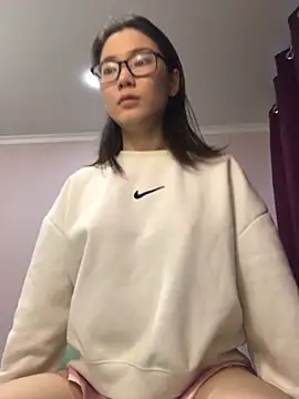 Milka23 online show from 12.14.24