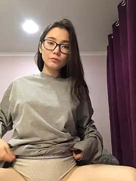 Milka23 online show from 12.28.24