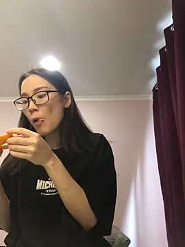 Milka23 online show from 01.14.25