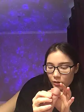 Milka23 online show from 02.02.25