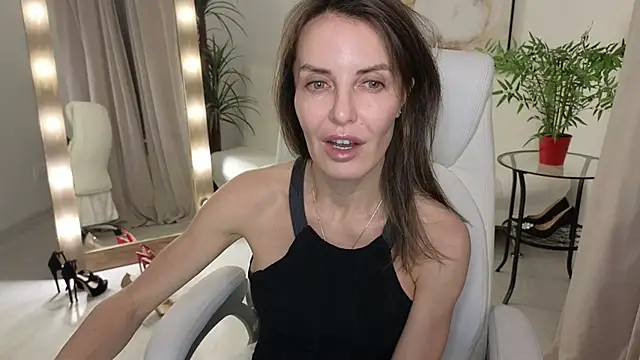 Beylly online show from 01.13.25