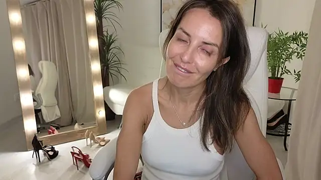 Beylly online show from 02.08.25