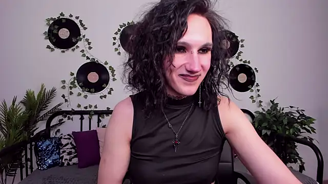 Snapshot of FillDammon chatting on 01.26.25 FillDammon online show from 01.26.25