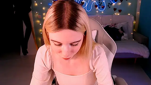 Sweet Richal online show from 03.13.25