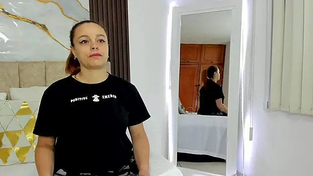 cristalwalker   online show from 02.07.26