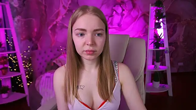 EmilySunshineS online show from 03.26.26