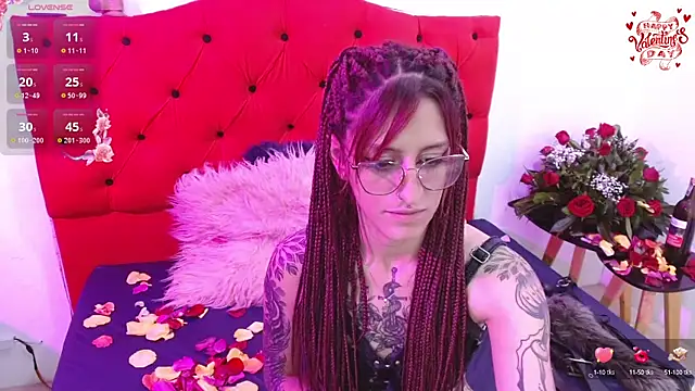 Sofi F w online show from 02.14.25