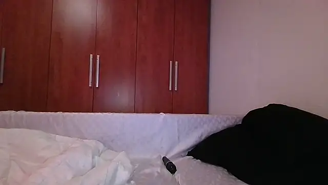 KarolinaReaper online show from 10.17.25