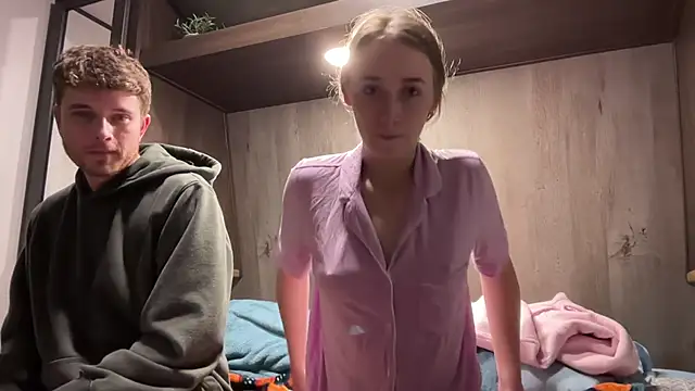 Snapshot of Maxinebabyyy chatting on 12.14.24 Maxinebabyyy online show from 12.14.24