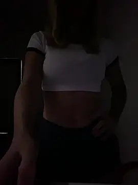 Carolinen online show from 03.02.25