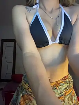 Carolinen online show from 09.26.25