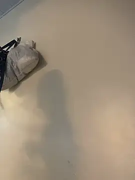 Carolinen online show from 04.19.26