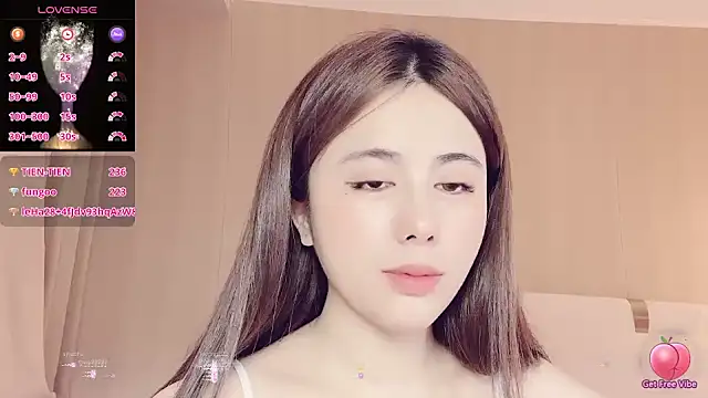 jiaozi-kiss online show from 01.22.25