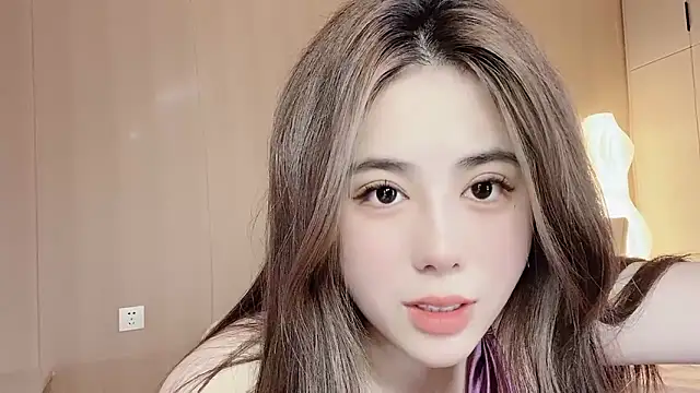 jiaozi-kiss online show from 02.03.25