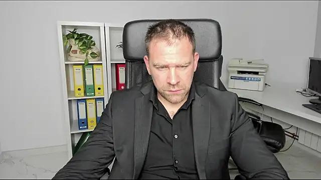 John-E-Dough online show from 12.25.24