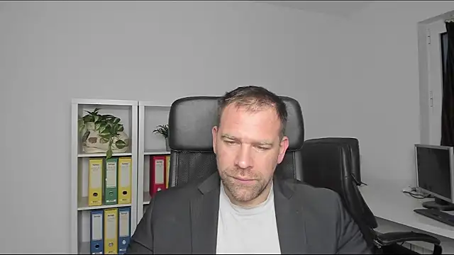 John-E-Dough online show from 12.27.24