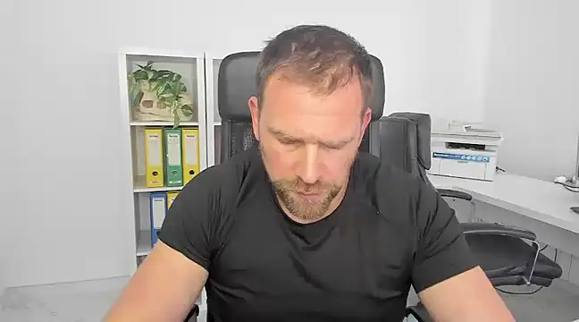 John-E-Dough online show from 01.11.25