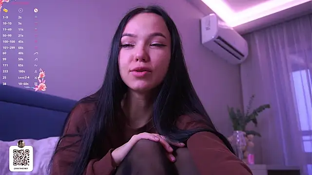 SynneFrary online show from 12.02.25