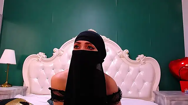 Snapshot of Hajar_Kar chatting on 01.29.25 Hajar Kar online show from 01.29.25