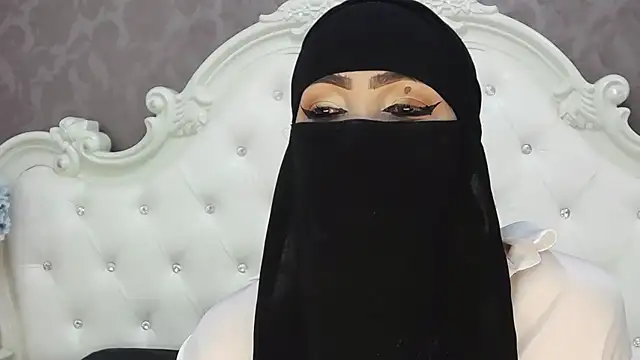 Snapshot of Hajar_Kar chatting on 07.15.26 Hajar Kar online show from 07.15.26