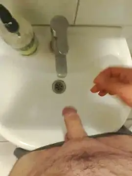 Snapshot of 18liksekeryarrak chatting on 01.19.26 18liksekeryarrak online show from 01.19.26