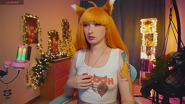 Snapshot of koshkasenpai chatting on 01.06.25 koshkasenpai online show from 01.06.25